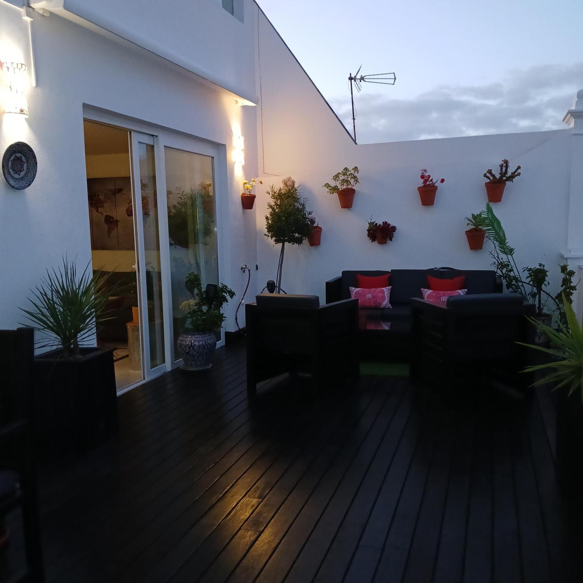 Apartament ***** Attic With Impressive Views And Jacuzzi Kadyks Zewnętrze zdjęcie