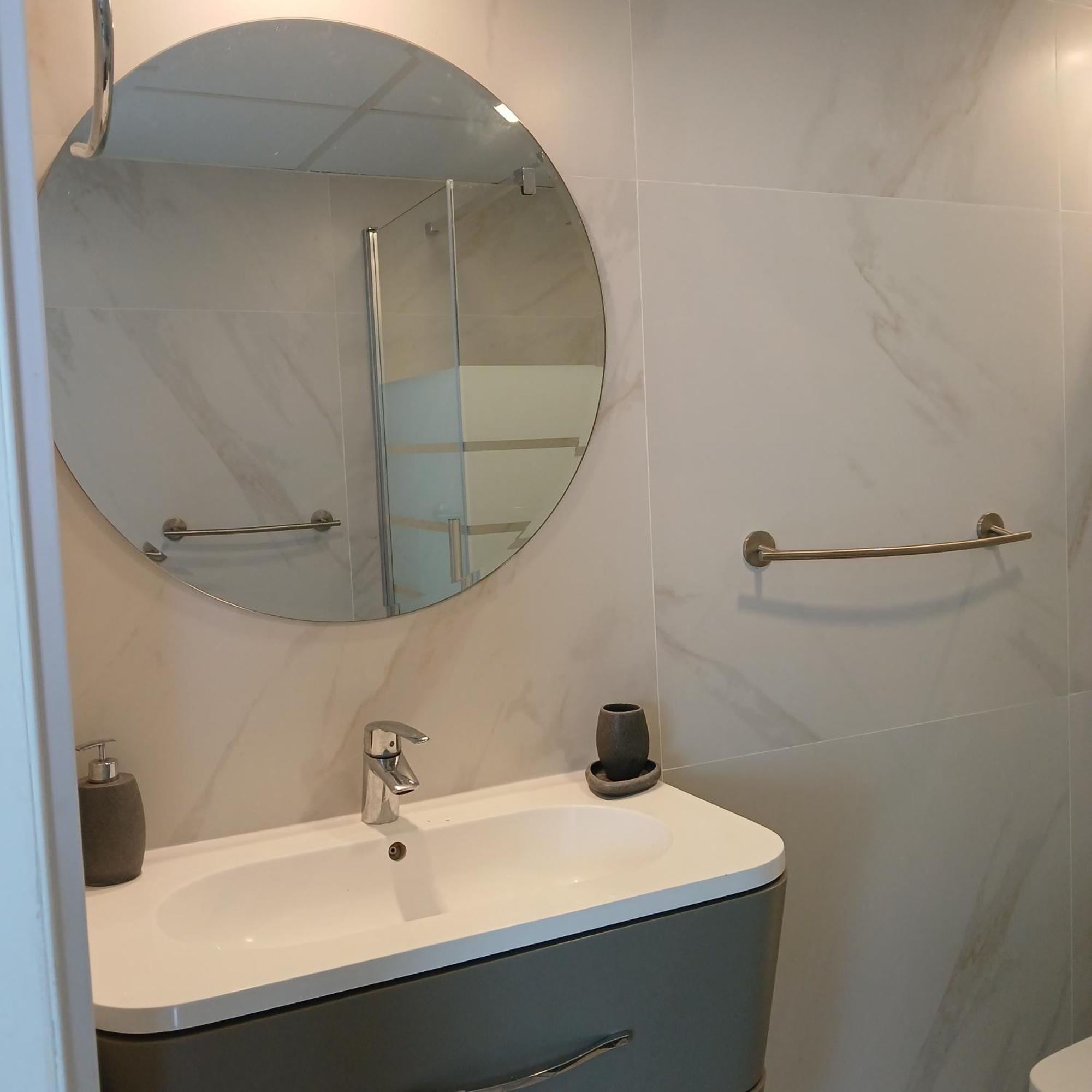 Apartament ***** Attic With Impressive Views And Jacuzzi Kadyks Zewnętrze zdjęcie