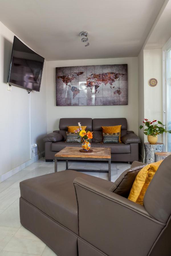 Apartament ***** Attic With Impressive Views And Jacuzzi Kadyks Zewnętrze zdjęcie